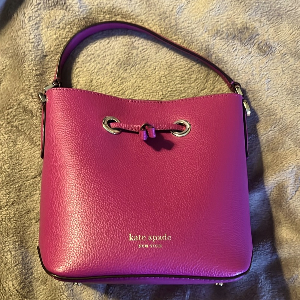 Kate Spade Mulberry Crossbody Bucket bag
